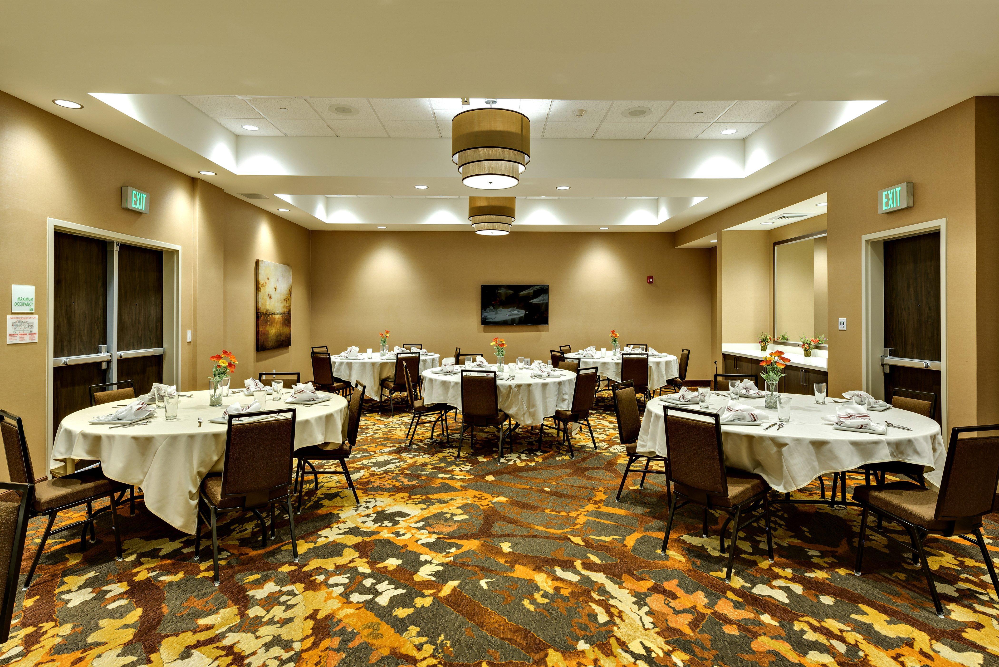 Holiday Inn St. George Convention Center By Ihg Exterior photo
