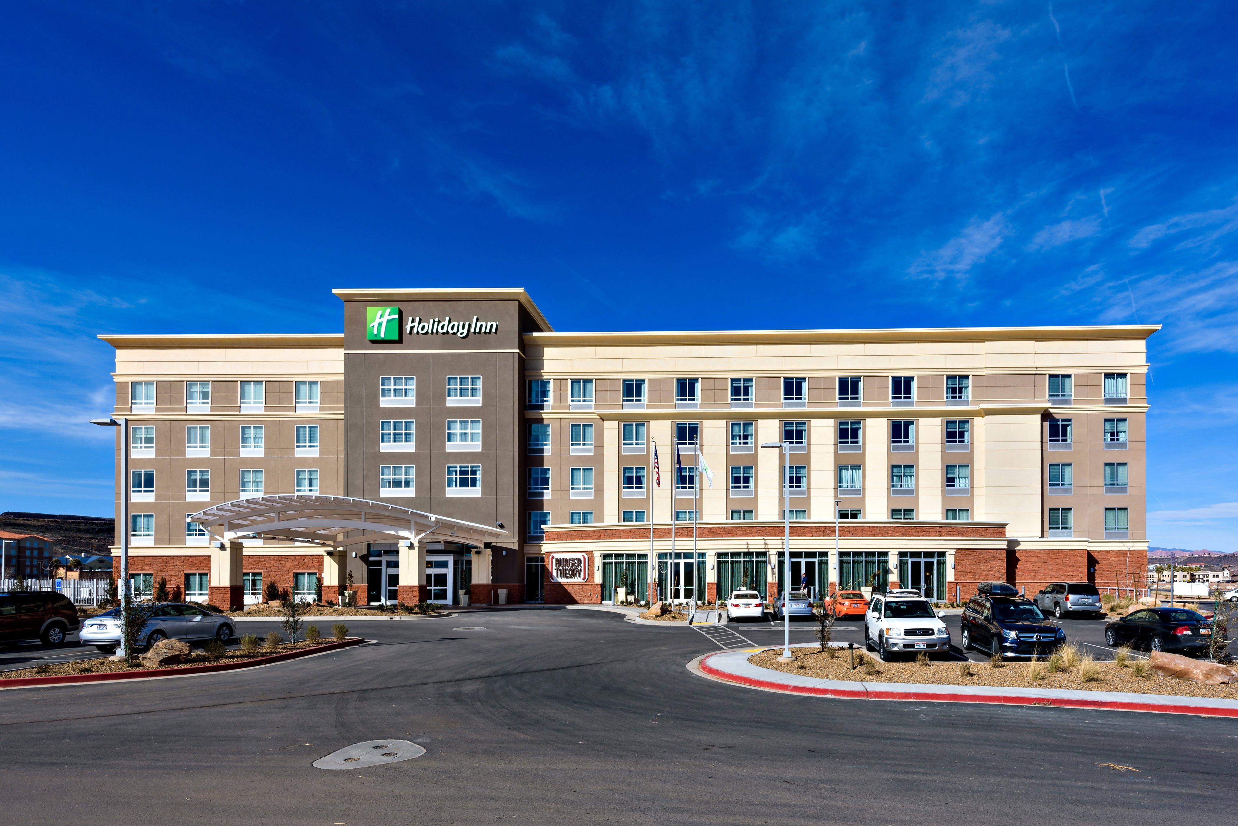 Holiday Inn St. George Convention Center By Ihg Exterior photo